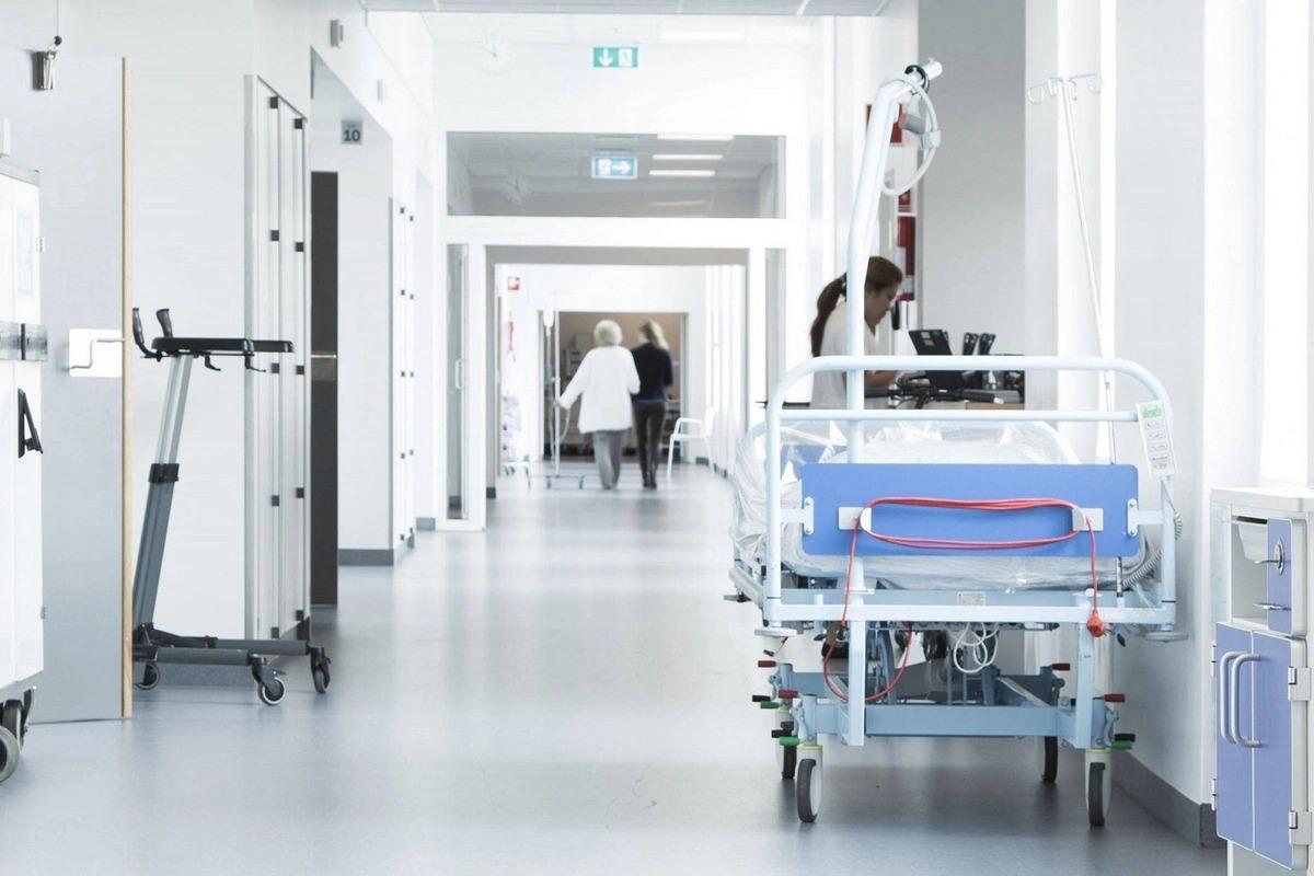 15 yaşlı bacısının 30 yaşlı nişanlısını bıçaqladı