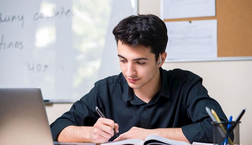 Onlar üniversitetdə pulsuz oxuyacaq