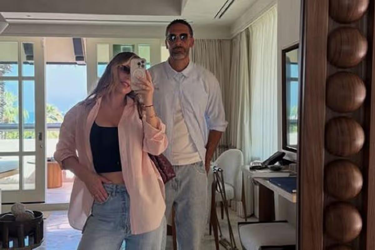 Dubayda olan bloqer: "Zirzəmidə yatdıq amma..."