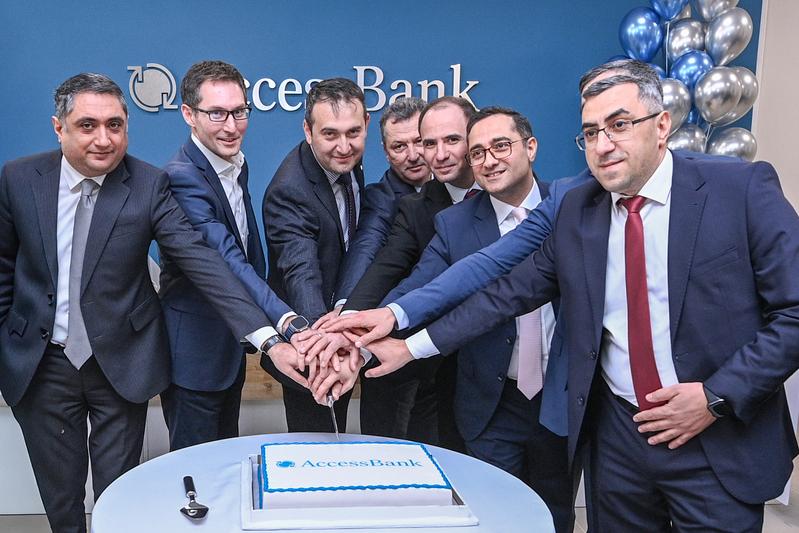 AccessBank Gəncədə ikinci filialı ilə xidmət şəbəkəsini genişləndirdi
