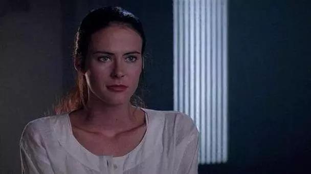 Məşhur aktrisa vəfat etdi