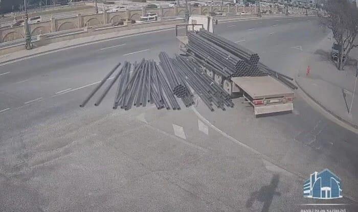 Bağırov körpüsündə ağır qəza