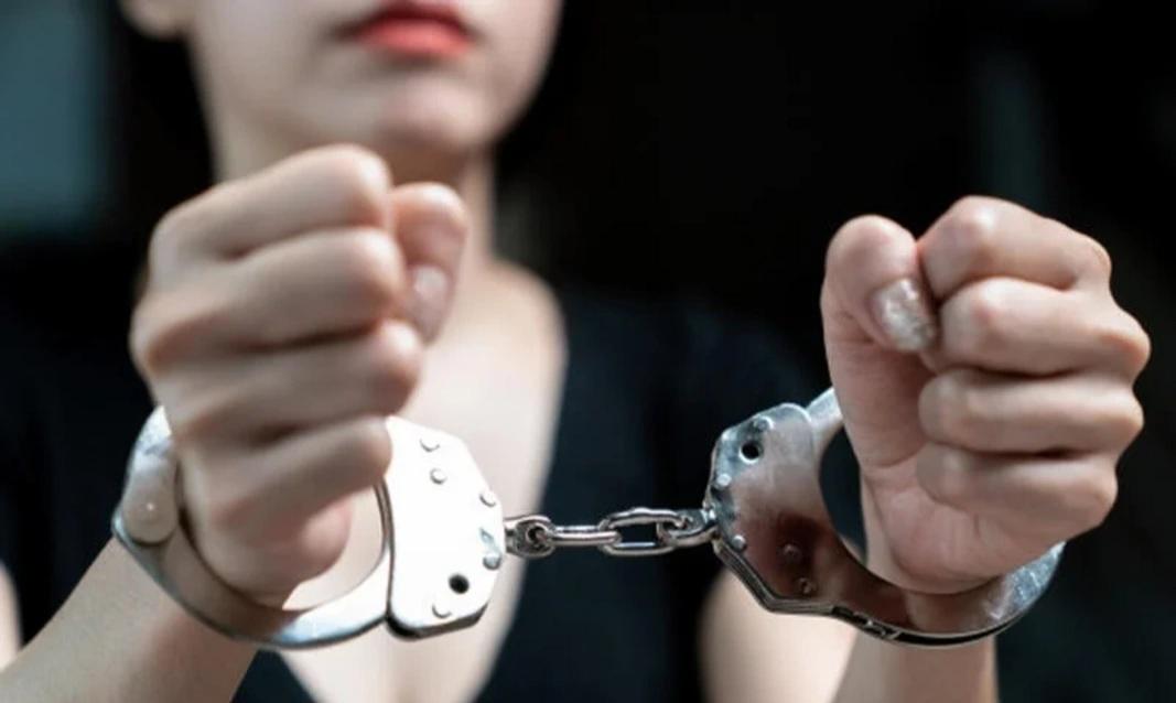 Bakıda qadının evindən 28 min manat pul oğurlandı: Bacısı qızı saxlanıldı