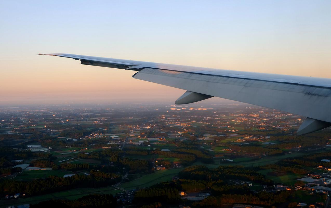 İsrail uçuşları qismən bərpa etdi