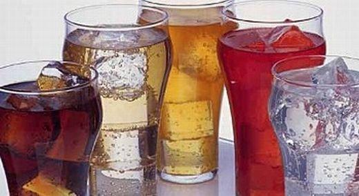 Şəkər xəstələrinə spirtli içki içmək olar?