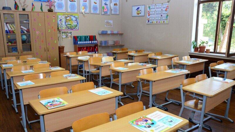 Məktəblər üçün 24 yeni dərslik hazırlanacaq