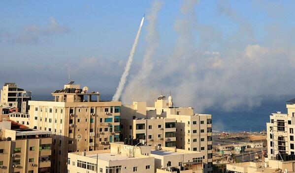 İran ordusu İsrailə yenidən raket zərbələri endirir