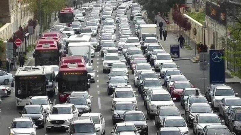 Bakının bu küçələrində sıxlıq var - SİYAHI