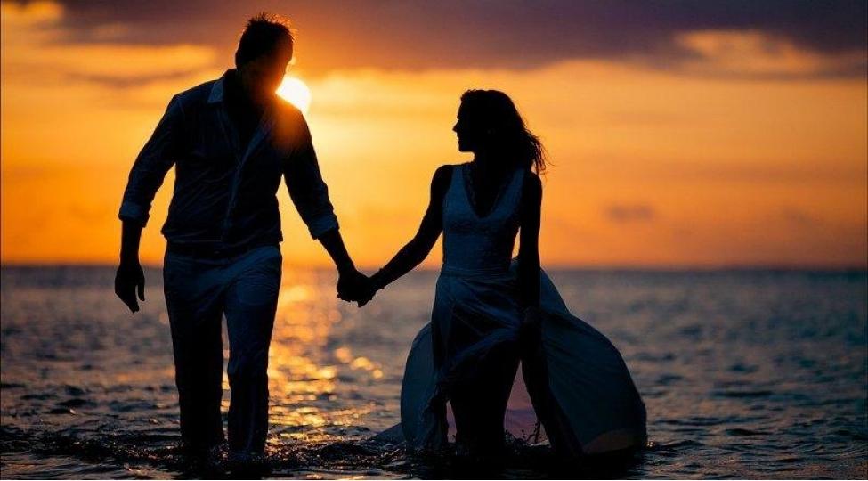 Uzaq məsafədən öpüş üçün cihaz hazırlandı - FOTO