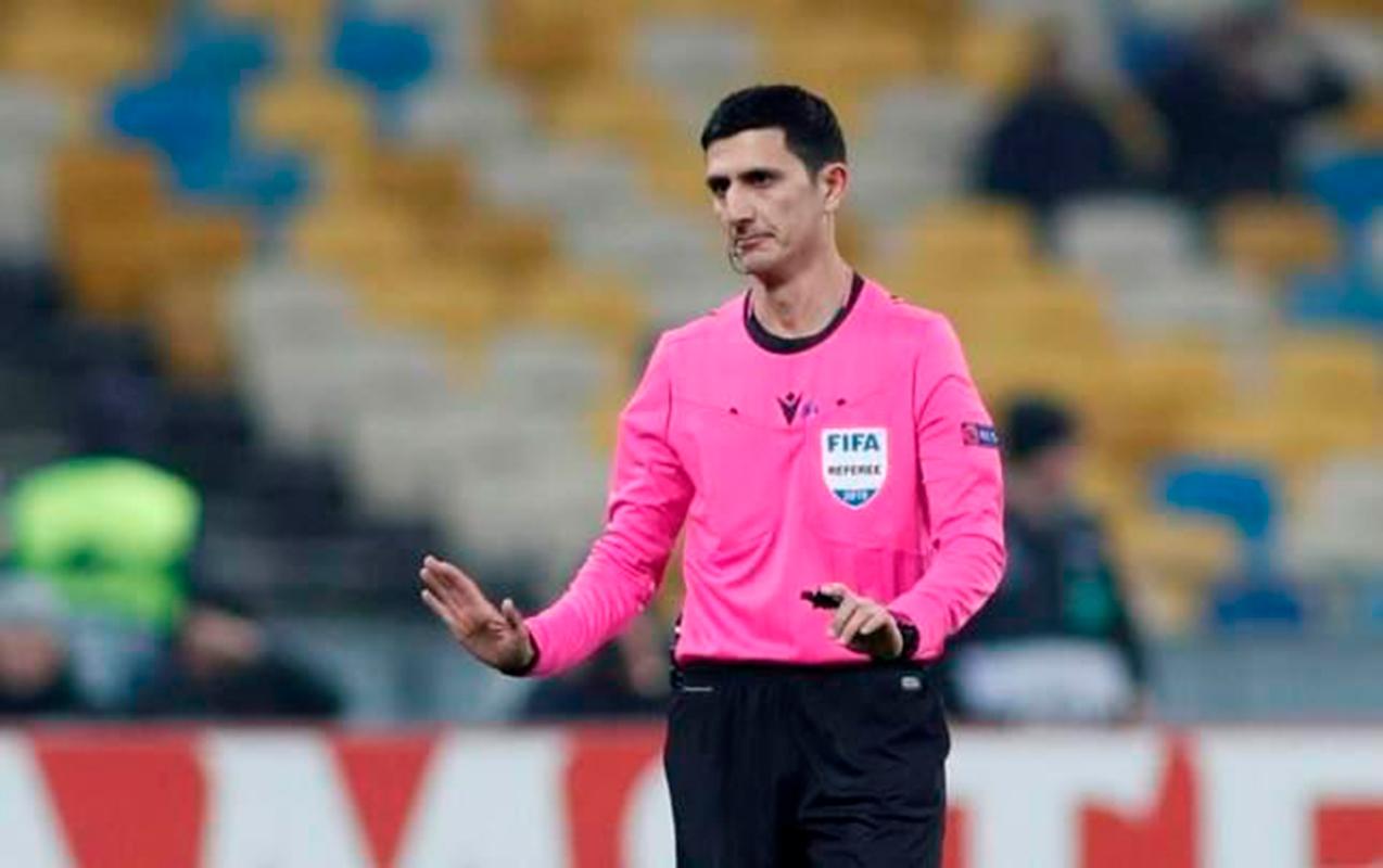 Əliyar Ağayev İngiltərə klubunun matçına təyinat aldı