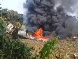 Göyərtəsində 100-dən çox hərbçinin olduğu təyyarə qəzaya uğradı