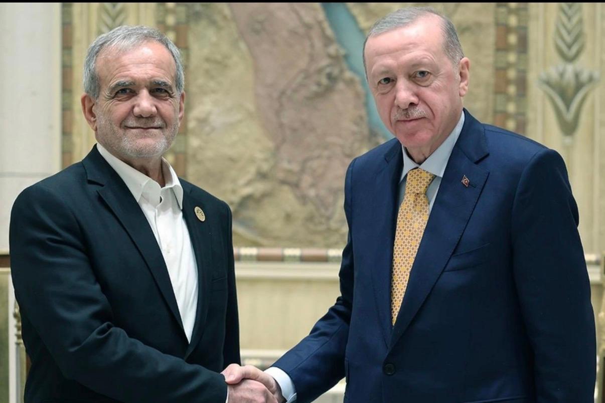 Pezeşkian Ərdoğana təşəkkür etdi