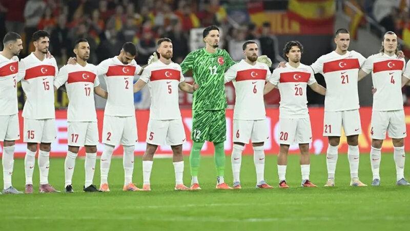 Türkiyə millisi həlledici oyuna çıxır