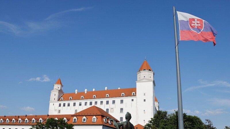 Slovakiya bu avtomobillər üçün yanacağı bahalaşdırdı