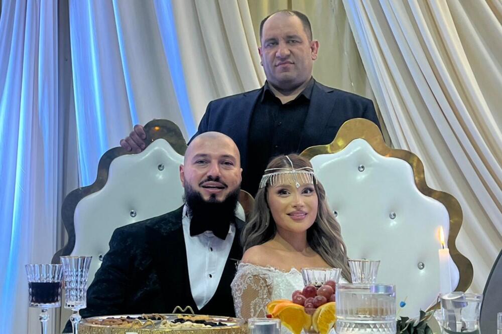 Ağayar Axundzadənin oğlu EVLƏNDİ