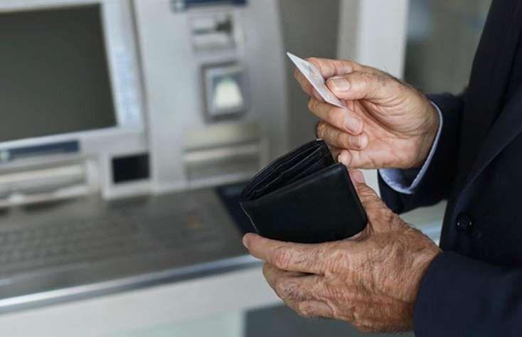 Bu şəxslər daha tez pensiya alacaqlar