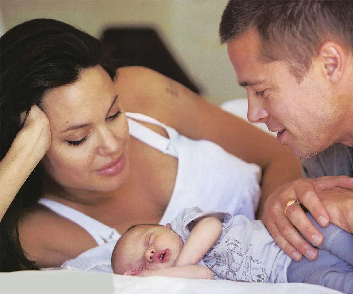 Ancelina Coli və Bred Pittin qızı gözəlliyi ilə hər kəsi heyran qoydu