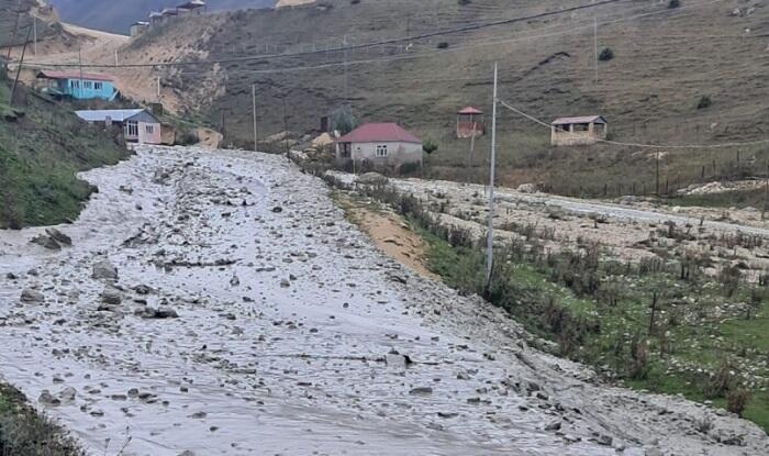 Quba və Qusardan sel keçir