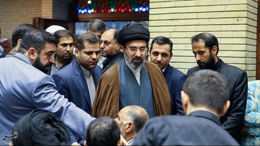 Müctəba Xamenei ilk dəfə görüntüləndi – VİDEO