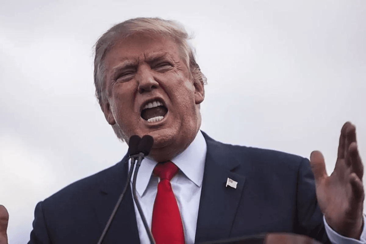 "Çərşənbə axşamı, saat 20:00!" - Tramp vaxt VERDİ