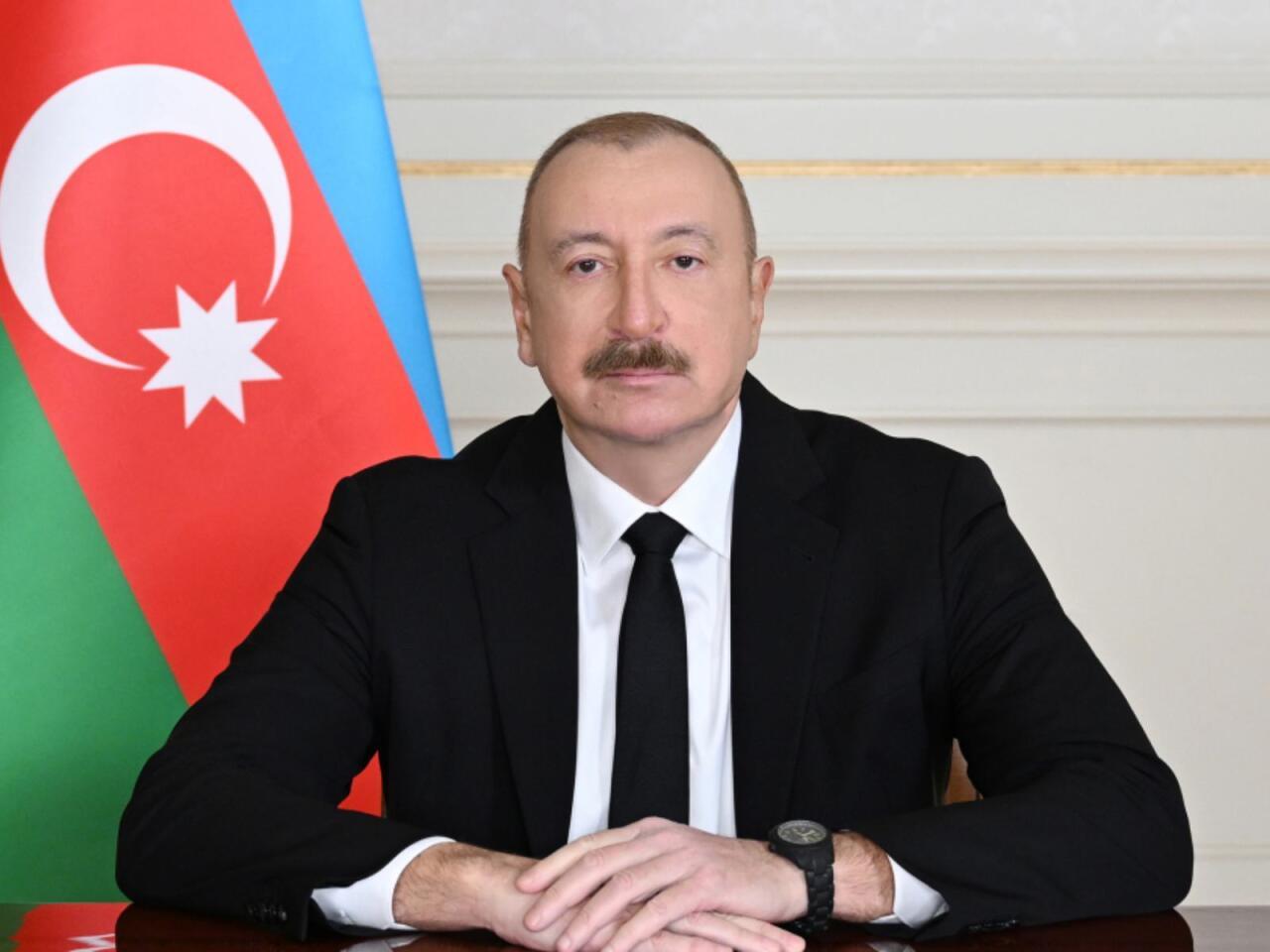 Prezidentin rəsmi qarşılanma mərasimi keçirilir - Canlı