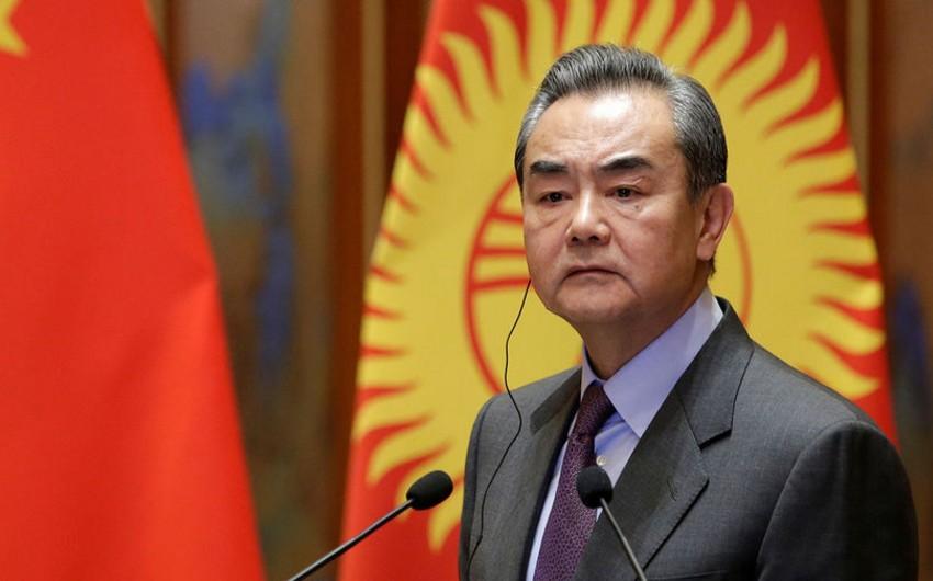 Çin XİN: "Tramp İsrailin maraqlarını təmsil edir"