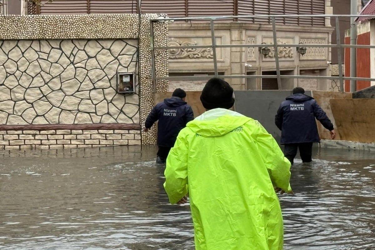 Bakıda qurumlar gücləndirilmiş rejimə keçdi - FOTO
