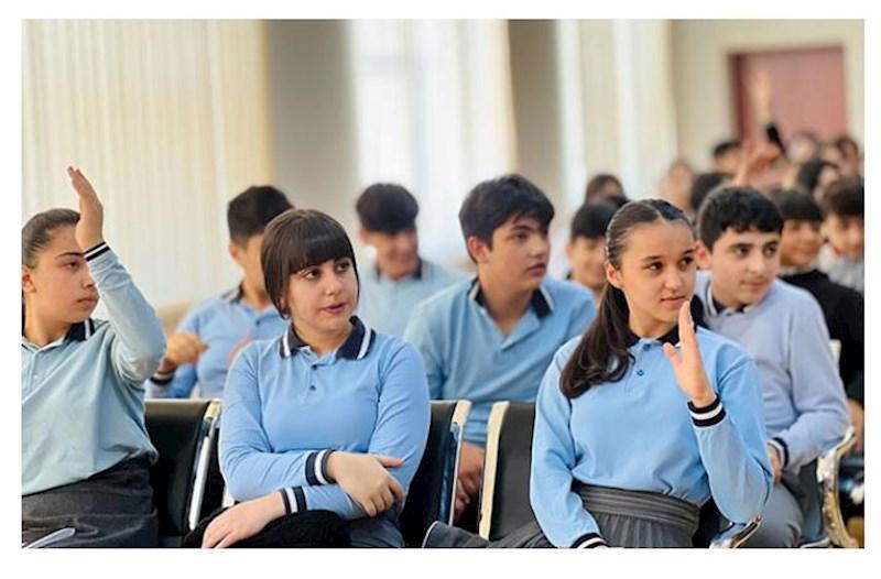 Məktəblilərlə bağlı XƏBƏRDARLIQ