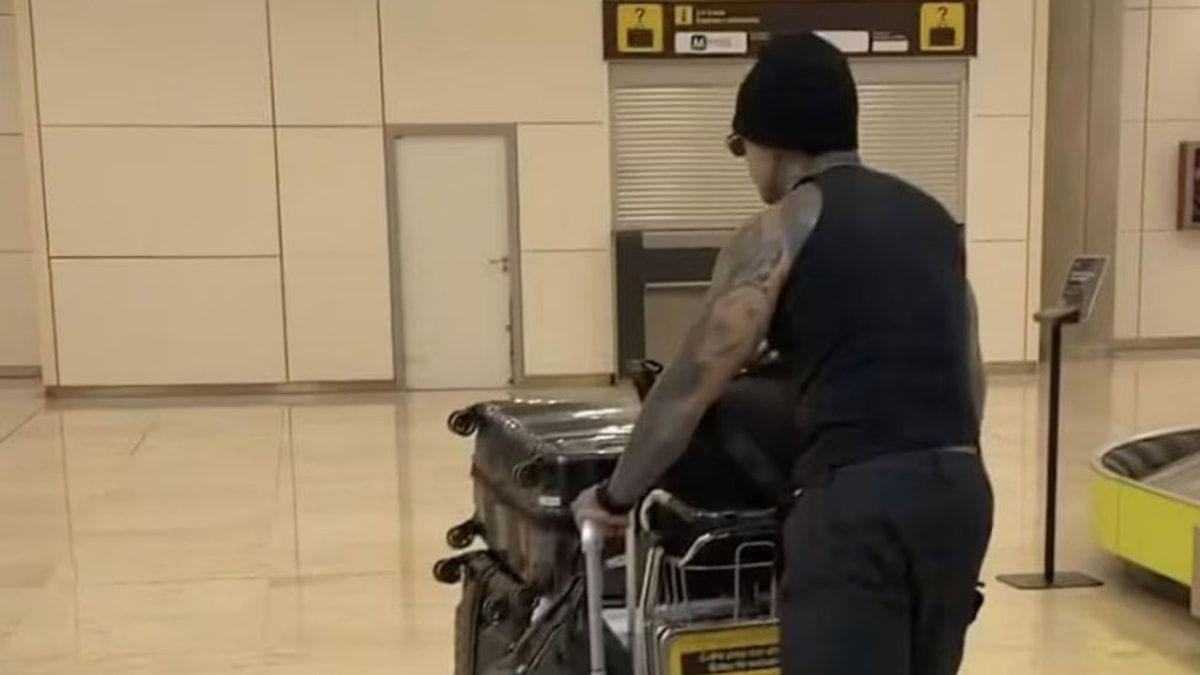 Bloqqerin uçuşlarına qadağa qoyluldu - FOTO