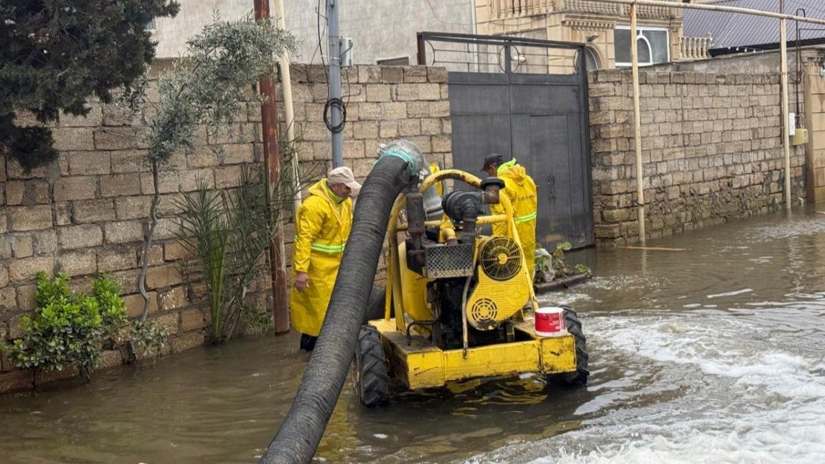 İntensiv yağışların nəticələri ilə bağlı QƏRARGAH YARADILDI