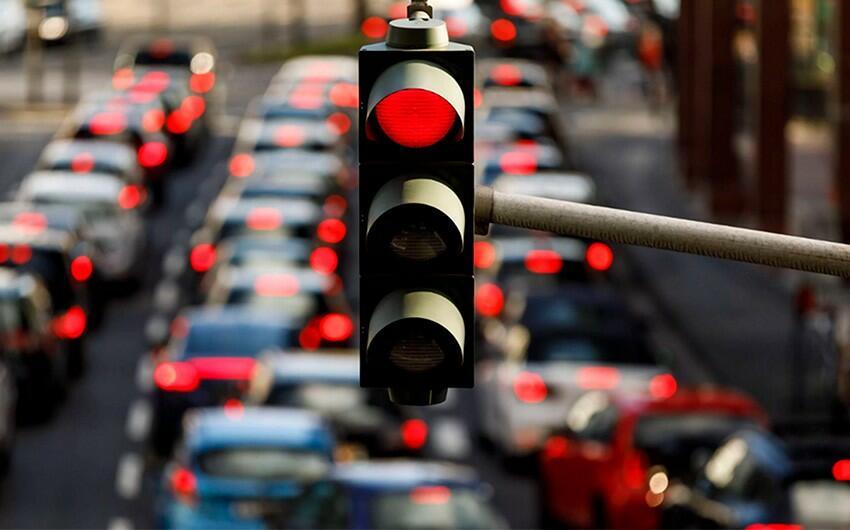 Bakının bu yollarında tıxac var - Siyahı