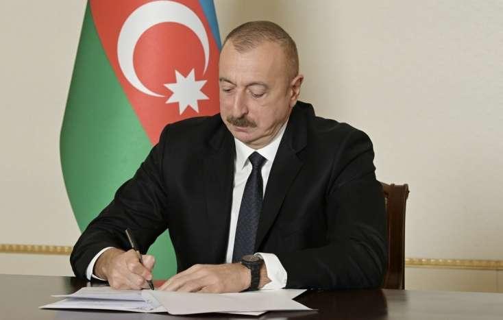 İlham Əliyev qanun imzaladı