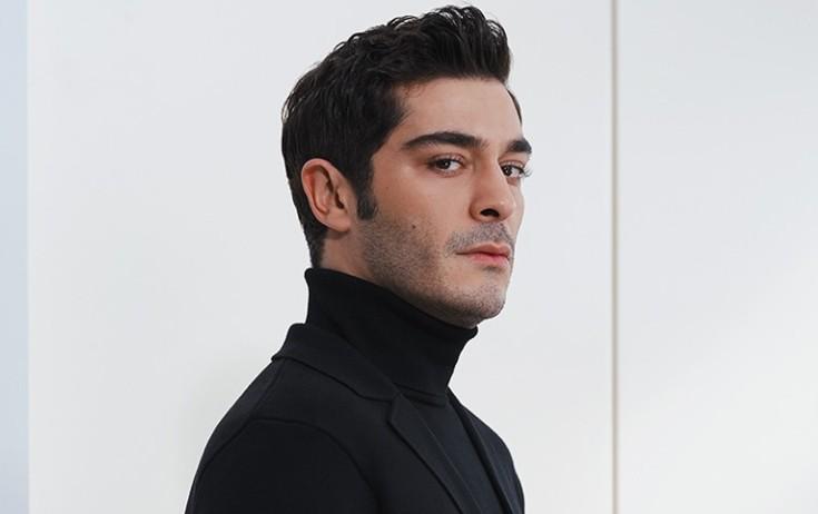 Burak Denizin evindən narkotik çıxdı