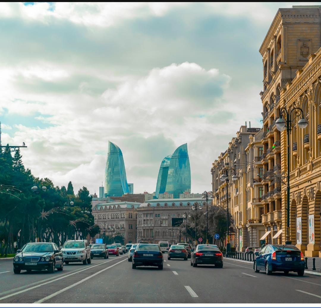 WUF13 ilə əlaqədar sərnişinlərə müraciət