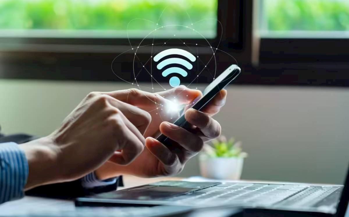Pulsuz "Wi-Fi"dən belə istifadə edin, yoxsa... — XƏBƏRDARLIQ
