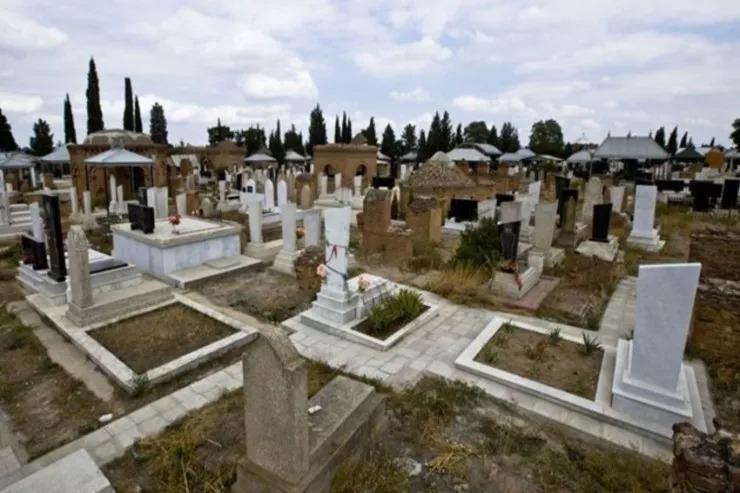 Sumqayıtda DƏHŞƏT: qəbiristanlıqda gənc oğlanın meyiti tapıldı
