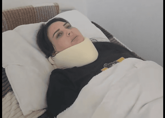 Müğənni sevgilisi tərəfindən döyüldü - Xəstəxanaya yerləşdirildi - VİDEO