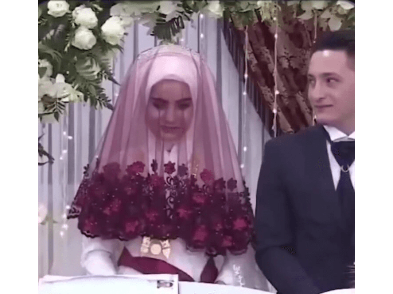 Bəylə gəlinin qonaqlardan qızıl yerinə istədikləri TƏƏCCÜBLƏNDİRDİ - VİDEO