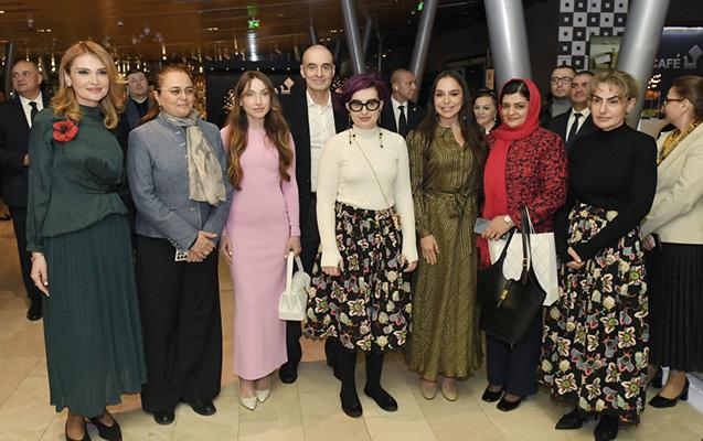 Leyla və Alena Əliyevalar sərgidə- FOTOLAR