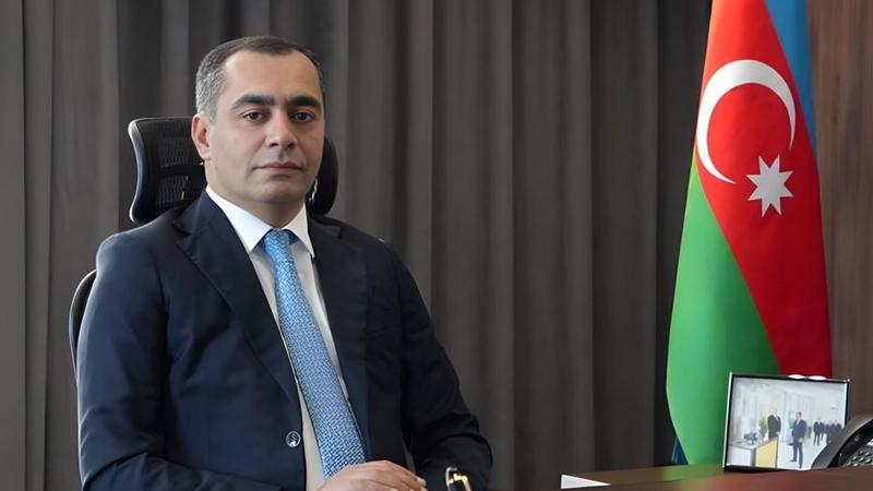 Fərhad Adıgözəlov onu işdən çıxardı