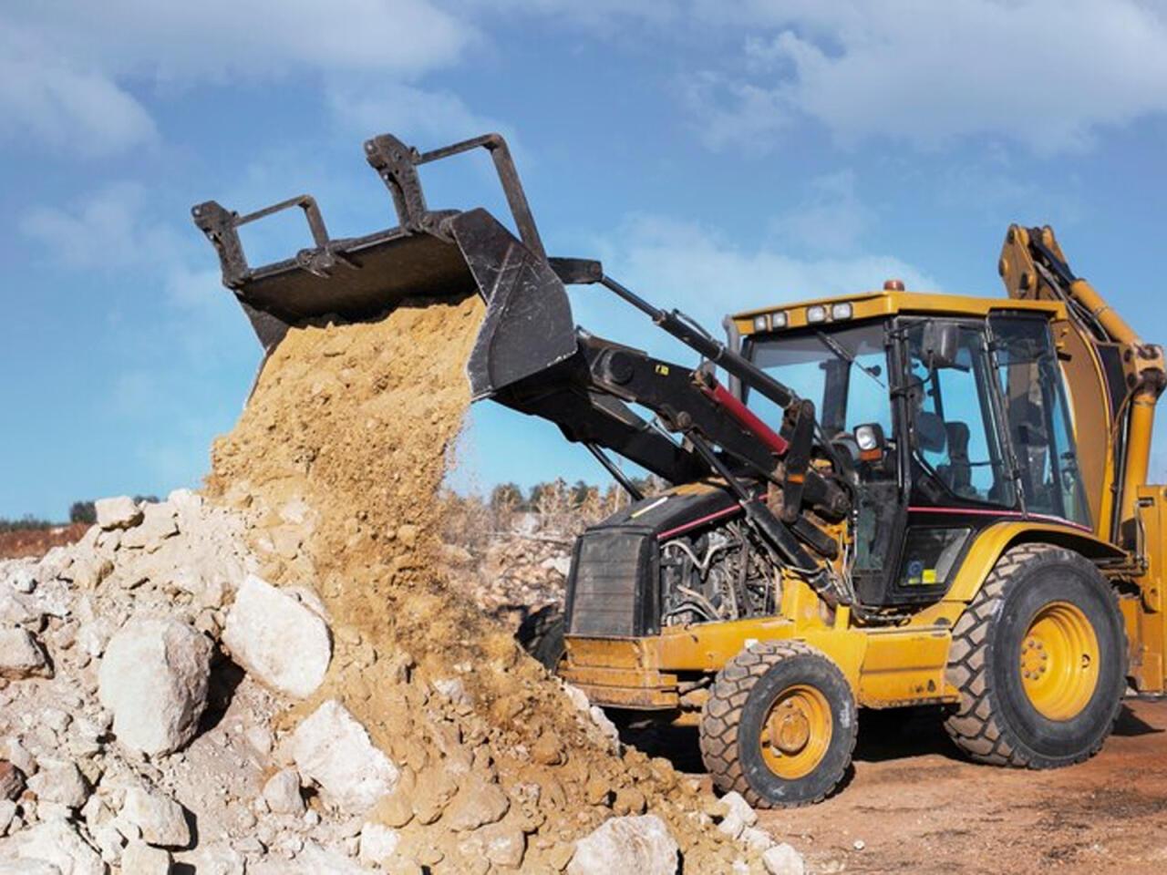 Daha bir qanunsuz tikilidə SÖKÜNTÜ