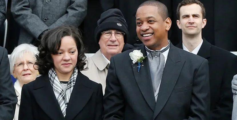 Həyat yoldaşını öldürən keçmiş leytenant-qubernator vəfat etdi