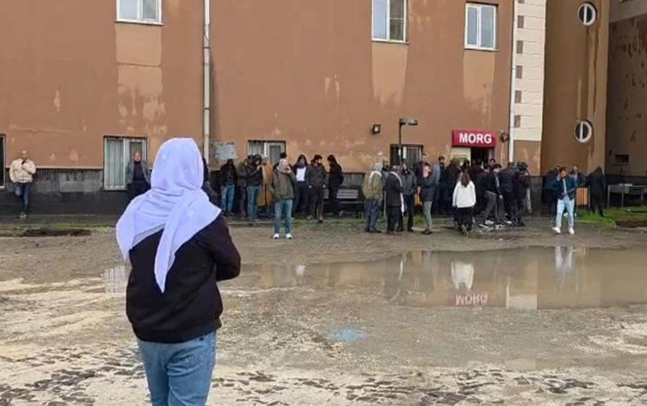 Türkiyədə faciə: Ağaca ildırım düşdü, 2 məktəbli öldü