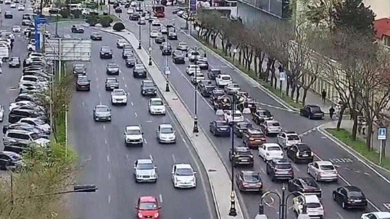 Bu yollarda sıxlıq var - SİYAHI