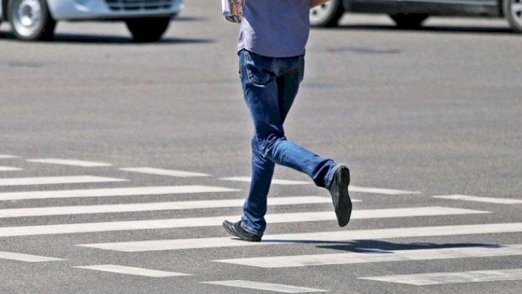 Pirallahıda maşın piyadanı vurdu