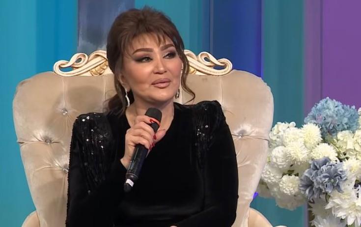 Geyimlərini hərraca çıxaracaq - VİDEO