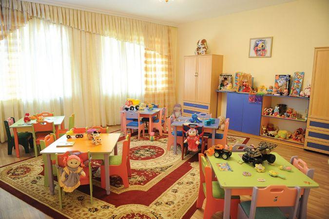 Uşaqlar niyə dövlət himayəsinə verilir? - Nazirlik səbəbləri AÇIQLADI