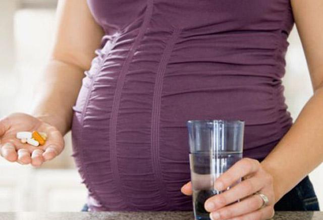 Hamiləlikdə ağrıkəsici istifadəsi risklidir? - Həkim RƏYİ