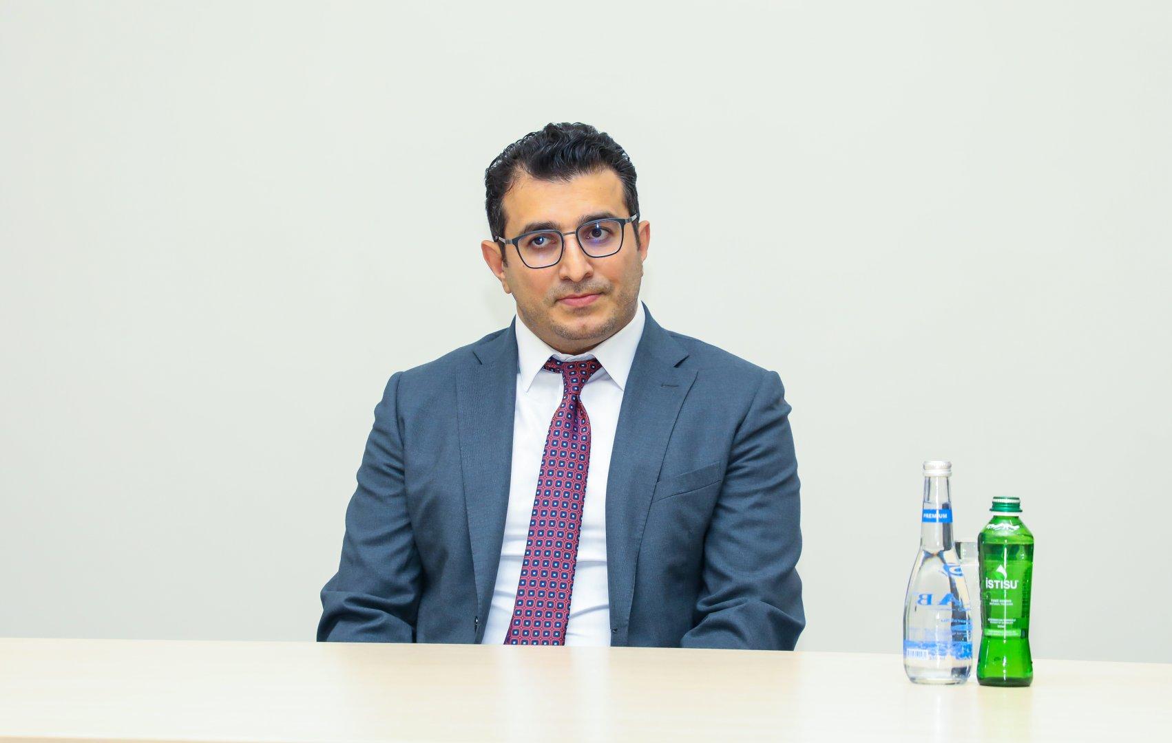 Daha bir xəstəxananın direktoru İŞDƏN ÇIXDI