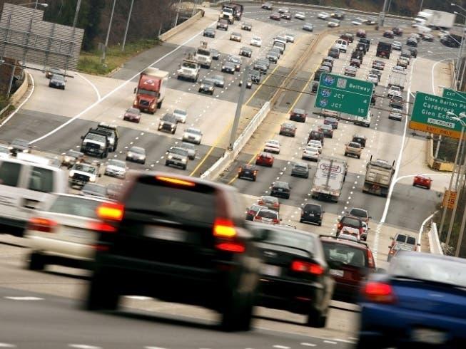 Bu yollarda tıxac var - SİYAHI